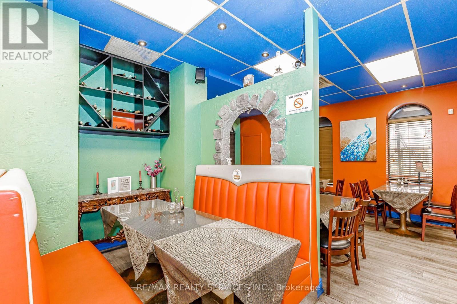 63 Queen Street S, Mississauga, ON