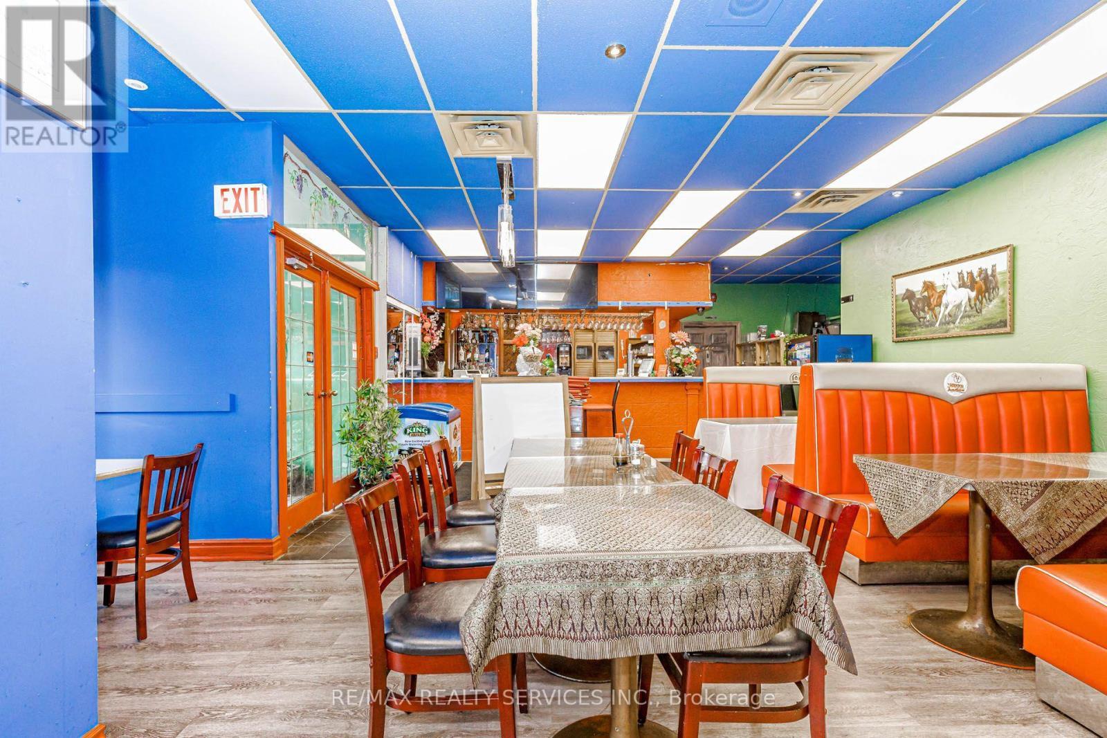 63 Queen Street S, Mississauga, ON