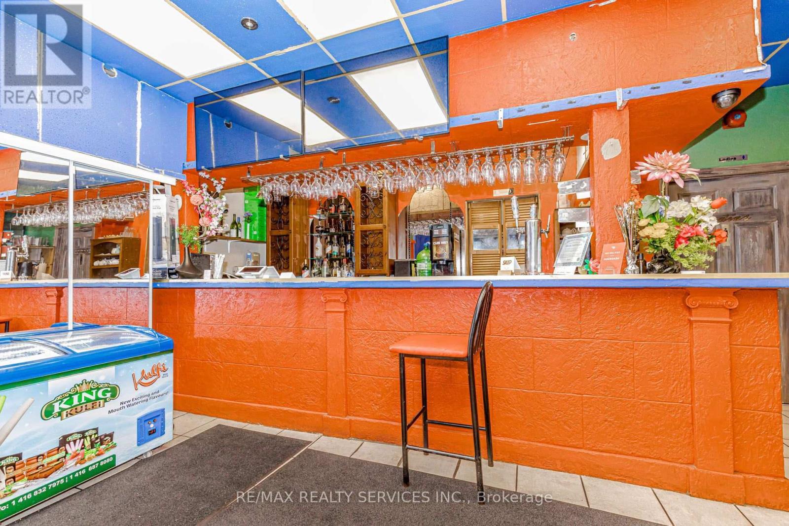 63 Queen Street S, Mississauga, ON