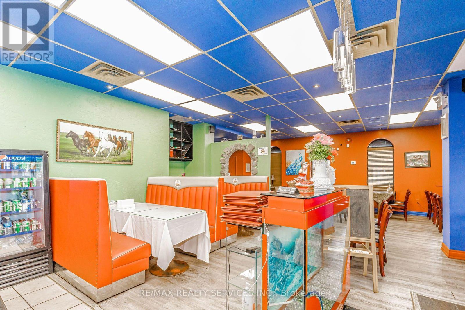 63 Queen Street S, Mississauga, ON
