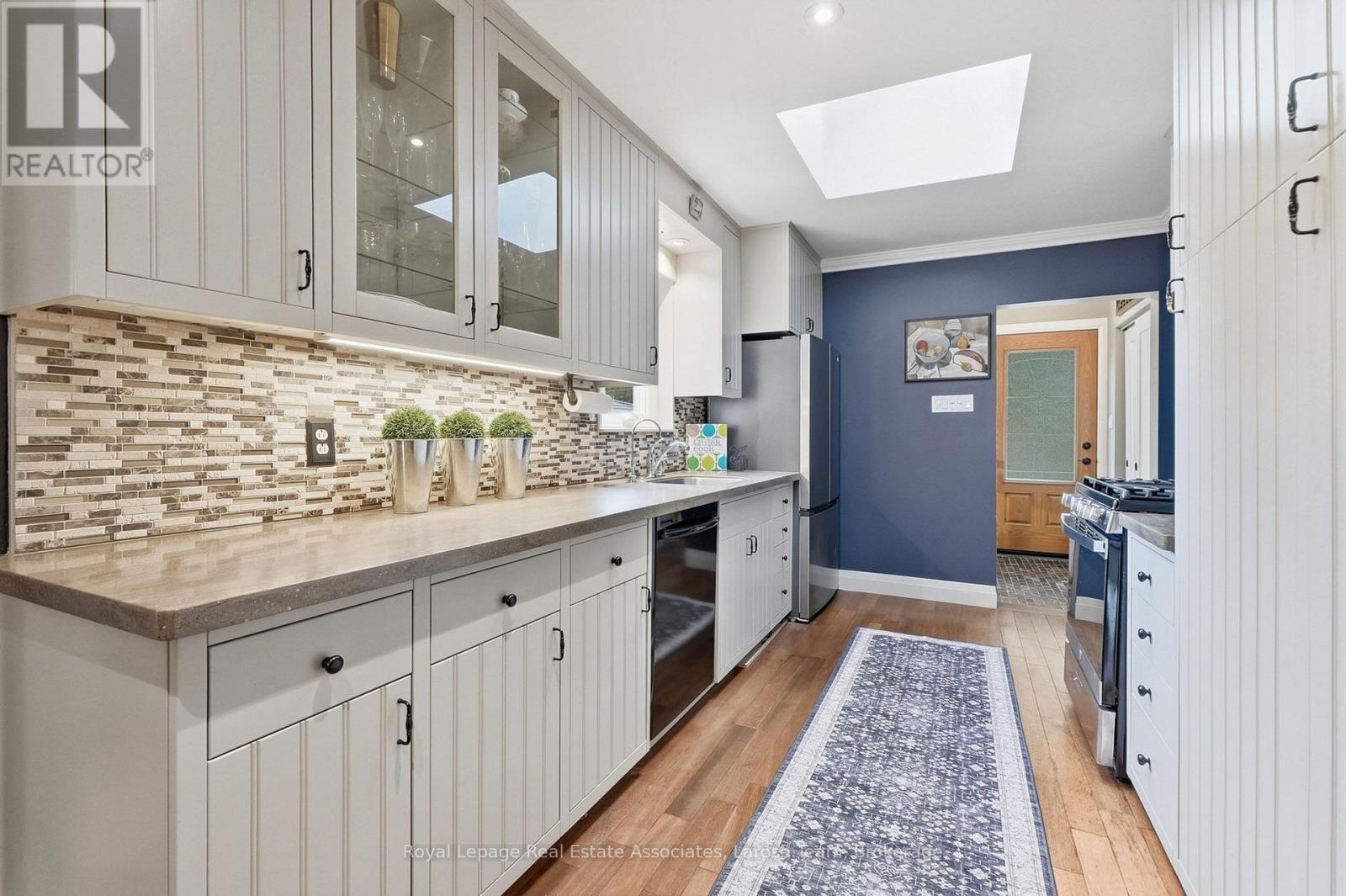 1511 Leda Avenue, Mississauga, ON