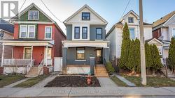 53 1/2 KINRADE AVENUE Hamilton, ON L8L 6L5