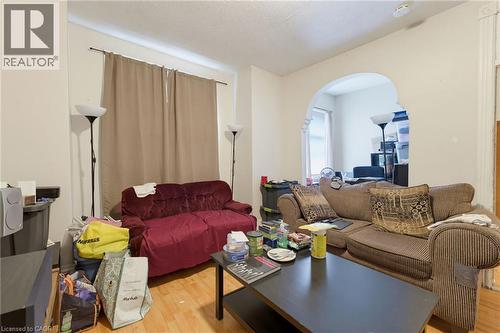 113 Wentworth Street S, Hamilton, ON 