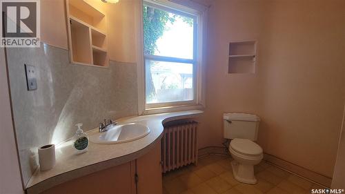 421 29Th Street W, Saskatoon, SK 