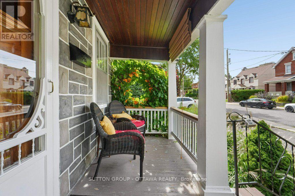 23 Pinehurst Avenue, Ottawa, ON