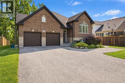 3563 DOMINION Road Fort Erie, ON L0S 1N0