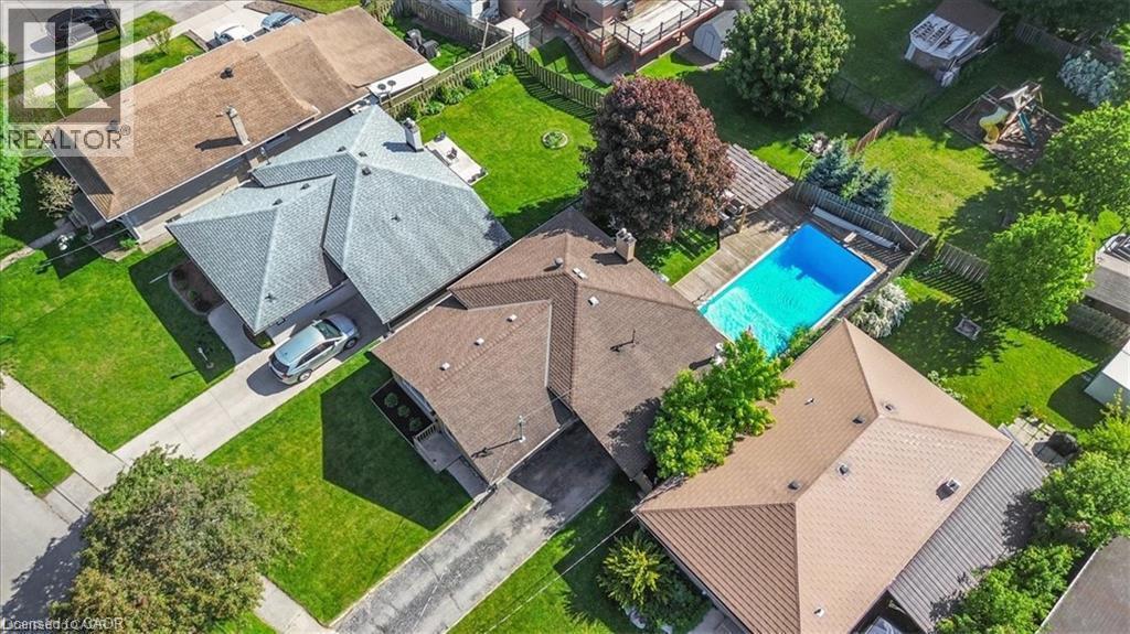 35 Weichel Street, Kitchener, ON