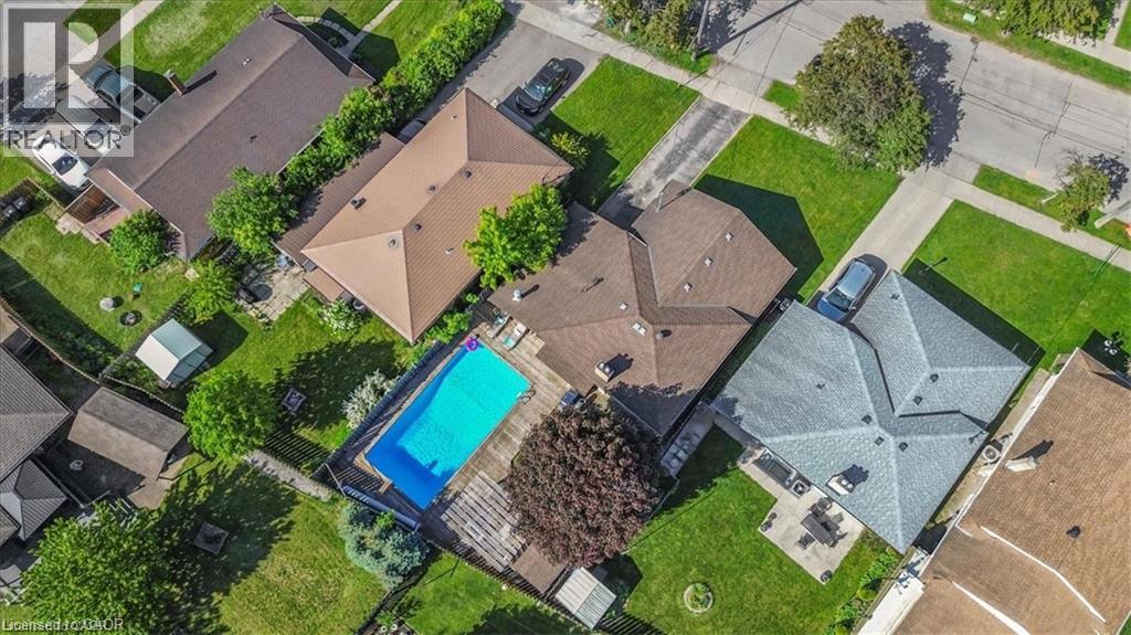 35 Weichel Street, Kitchener, ON