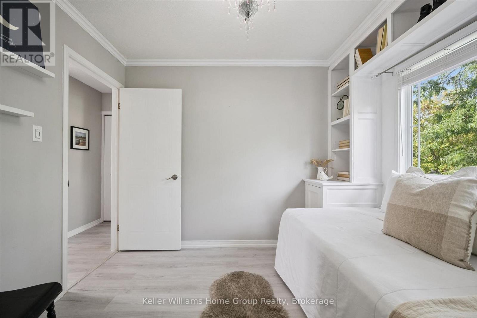 154 Shadow Wood Court, Waterloo, ON