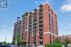 206 - 555 ANAND PRIVATE Ottawa, ON K1V 2R7