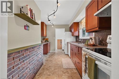 1393 Pineview Avenue, Cambridge, ON 
