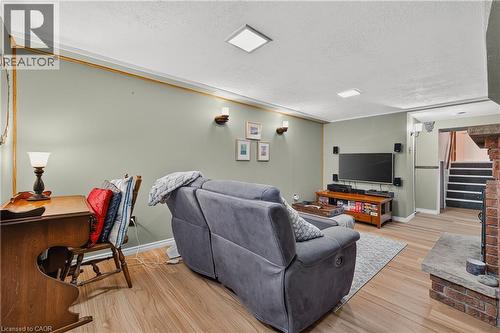 1393 Pineview Avenue, Cambridge, ON 