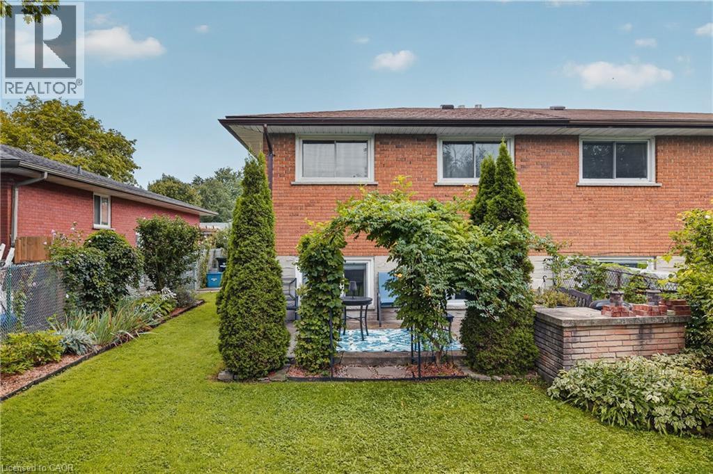 1393 Pineview Avenue, Cambridge, ON