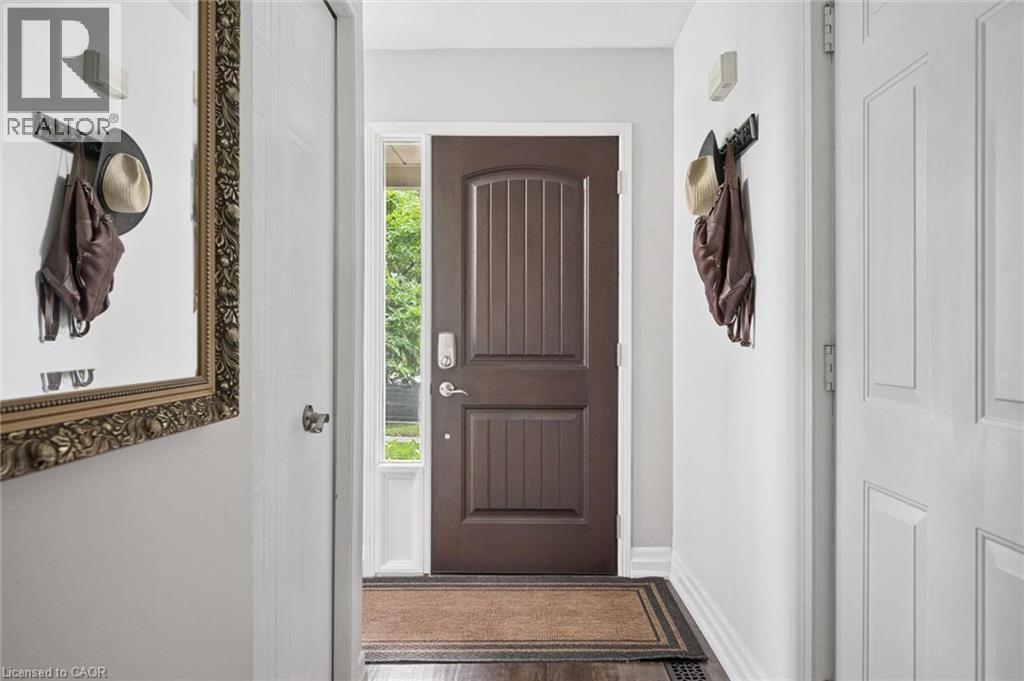 154 Shadow Wood Court, Waterloo, ON