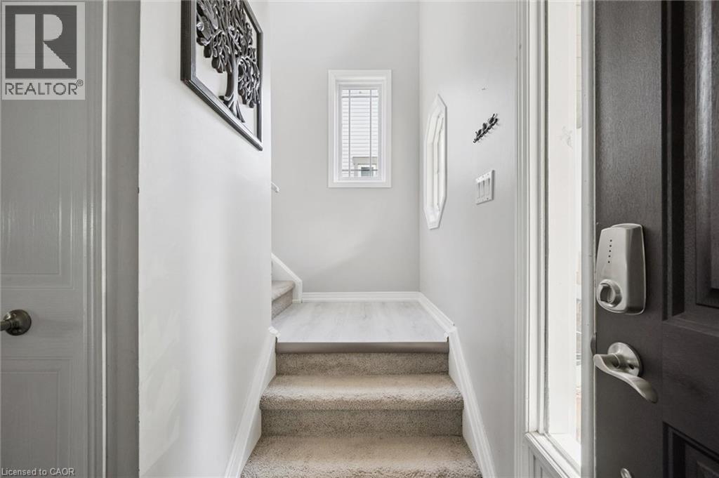 154 Shadow Wood Court, Waterloo, ON