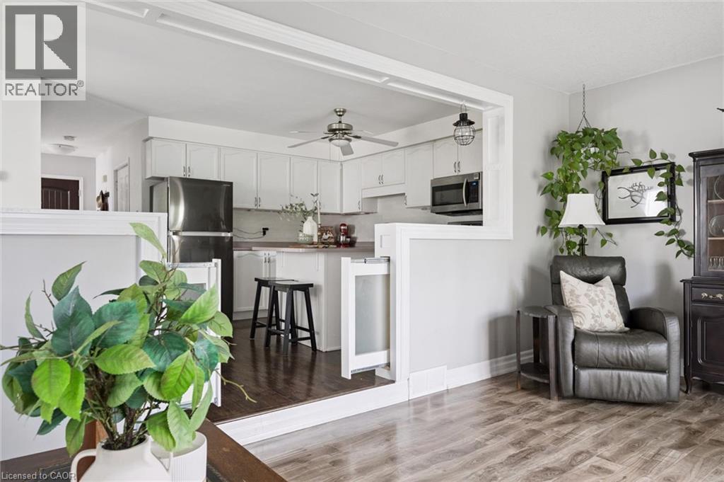 154 Shadow Wood Court, Waterloo, ON