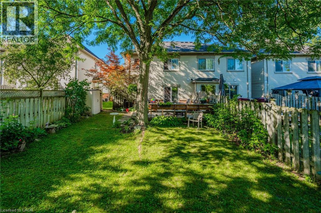 154 Shadow Wood Court, Waterloo, ON