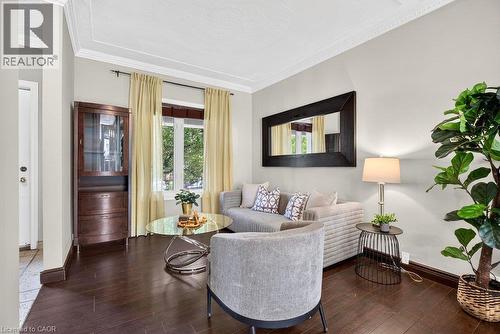 23 Garfield Avenue N, Hamilton, ON 