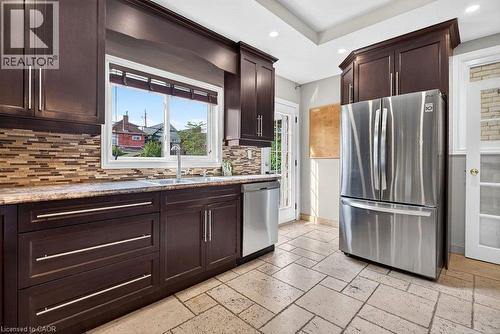 23 Garfield Avenue N, Hamilton, ON 