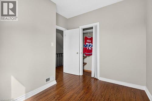 23 Garfield Avenue N, Hamilton, ON 