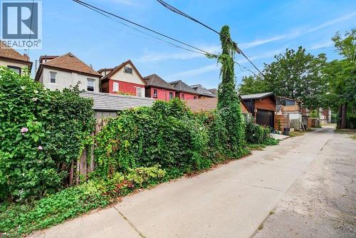 23 Garfield Avenue N, Hamilton, ON 