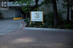2018 - 33 HARBOUR SQUARE Toronto, ON M5J 2G2