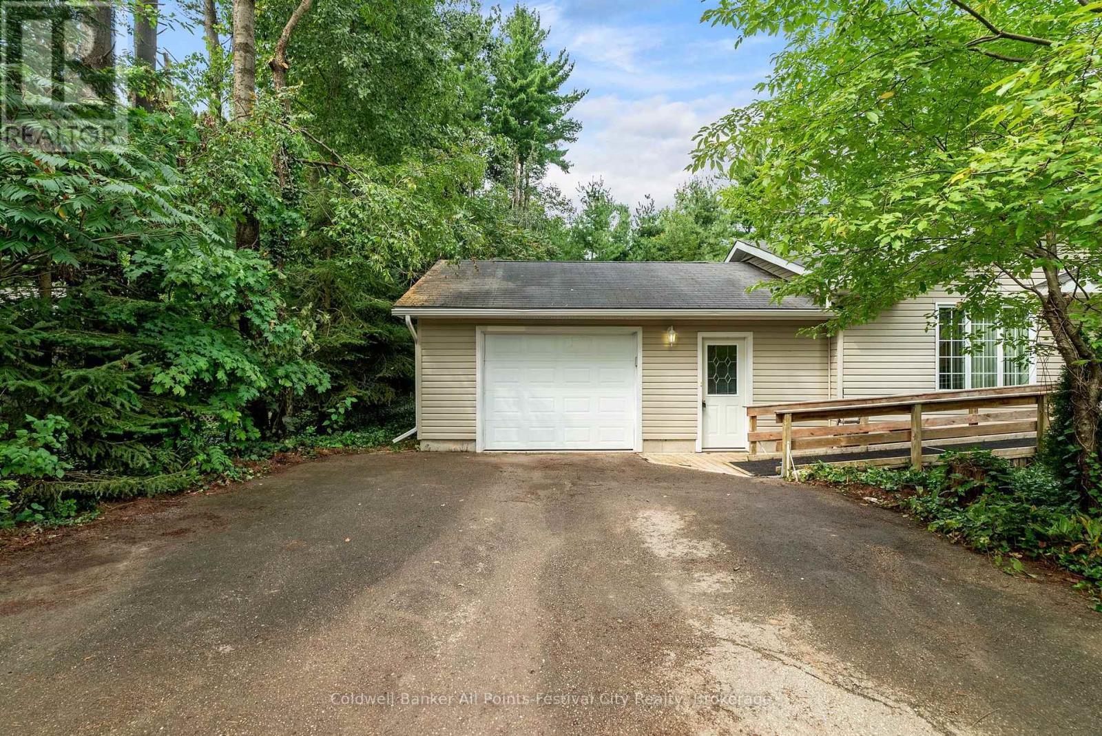 905 White Cedar Drive, Central Huron (Goderich), ON