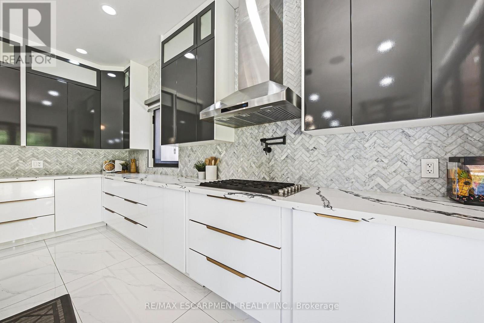 4511 Guelph Line, Burlington, ON