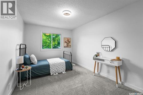 156 Plainsview Drive, Regina, SK 