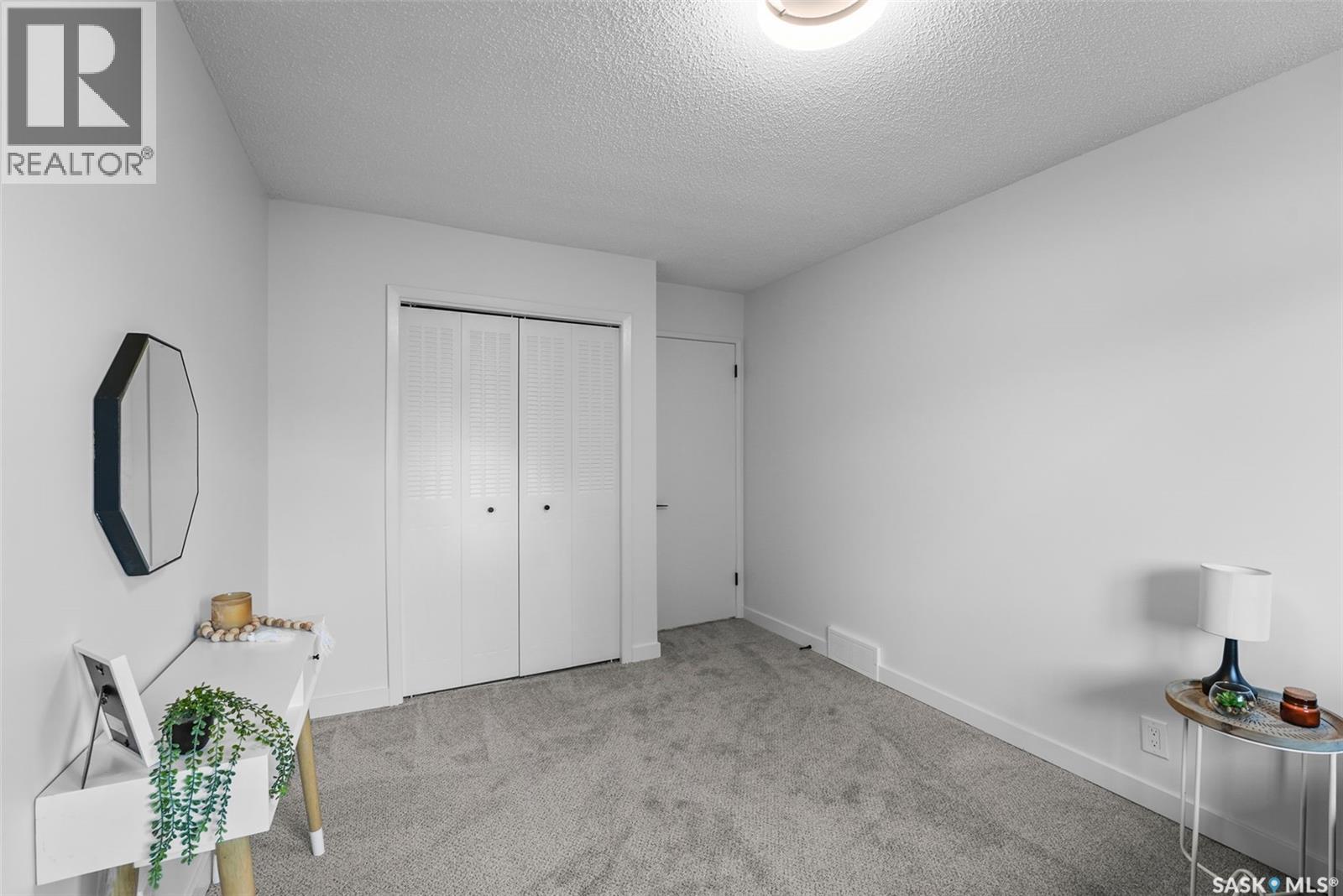 156 Plainsview Drive, Regina, SK