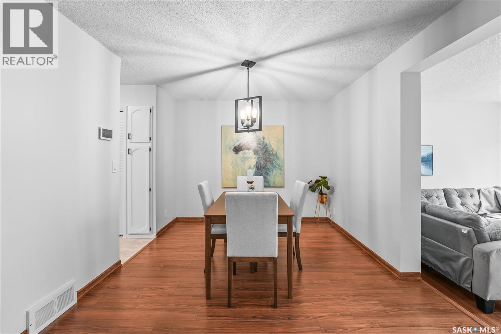 156 Plainsview Drive, Regina, SK