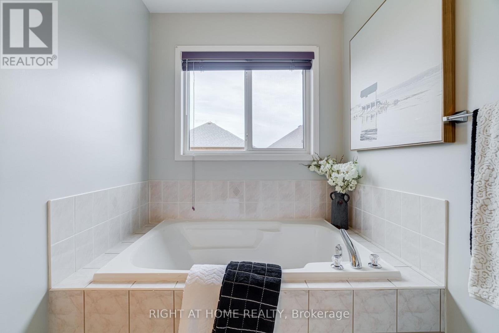 3823 Tacc Drive, Mississauga, ON