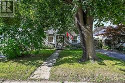 39 BALMORAL AVENUE London East, ON N5Y 2K9
