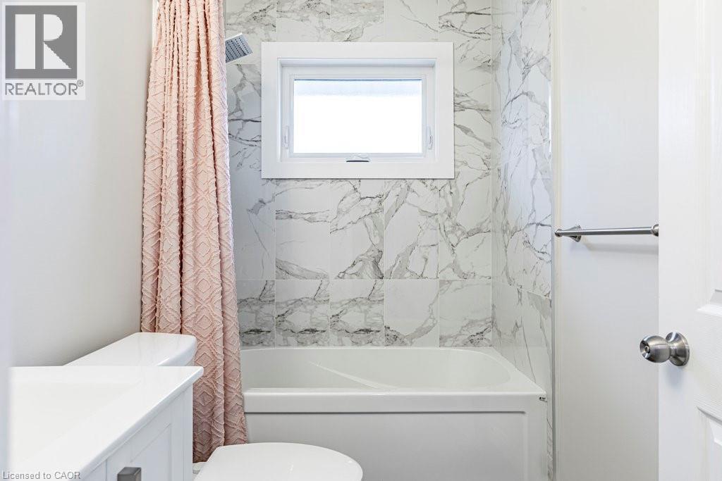 173 West 32Nd Street, Hamilton, ON