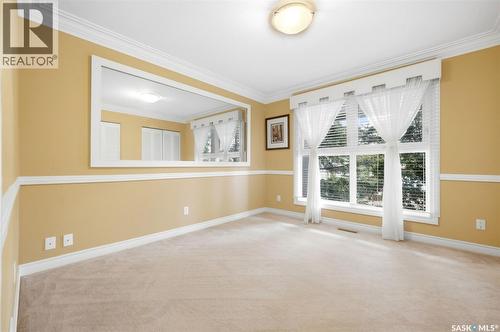 66 Leslie Place, Regina, SK 