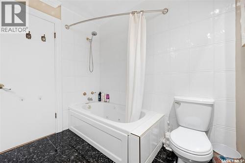 66 Leslie Place, Regina, SK 