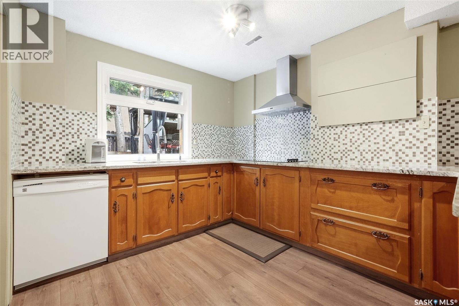 66 Leslie Place, Regina, SK