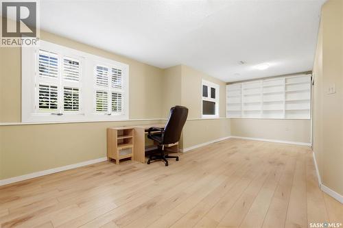 66 Leslie Place, Regina, SK 