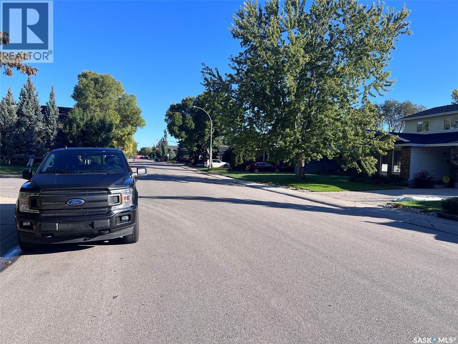 66 Leslie Place, Regina, SK
