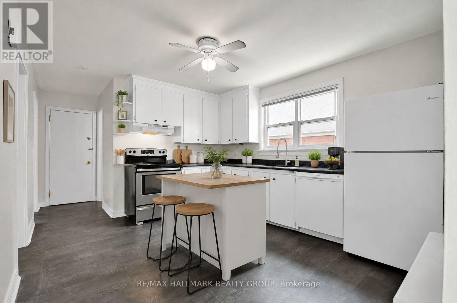 Apt 2 Main Level - Kitchen (Virtually Staged) - 55 Ivy Crescent, Ottawa, ON