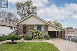 1 BASSETT AVENUE Toronto, ON M1L 2A2
