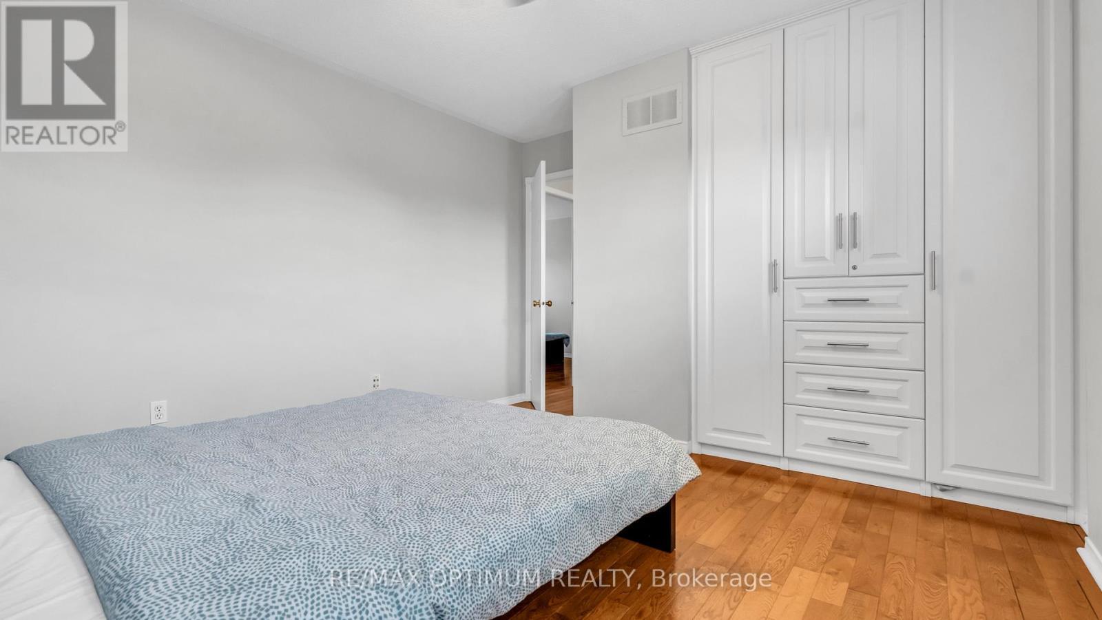 7181 Tabbyman Walk, Mississauga, ON