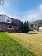 64 EASTVALE PLACE  Hamilton, ON L8H 1P1
