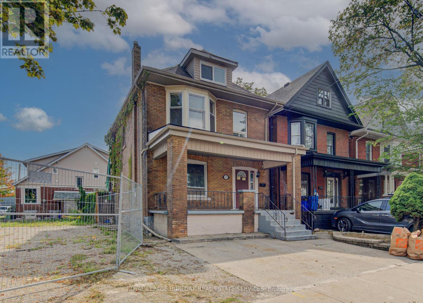 5 Barnesdale Avenue, Hamilton, ON