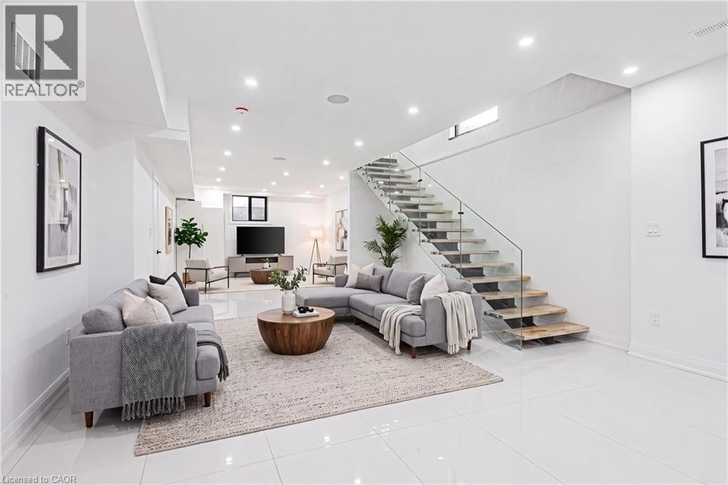 Virtually Staged - 4511 Guelph Line, Burlington, ON