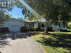 593 COUNTY RD 28 Prince Edward County (Ameliasburg Ward), ON K8N 4Z7