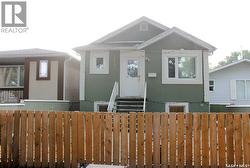 1852 QUEBEC STREET Regina, SK S4P 1J6