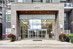UNIT 3002 - 56 ANNIE CRAIG DRIVE Toronto, ON M8V 0C8