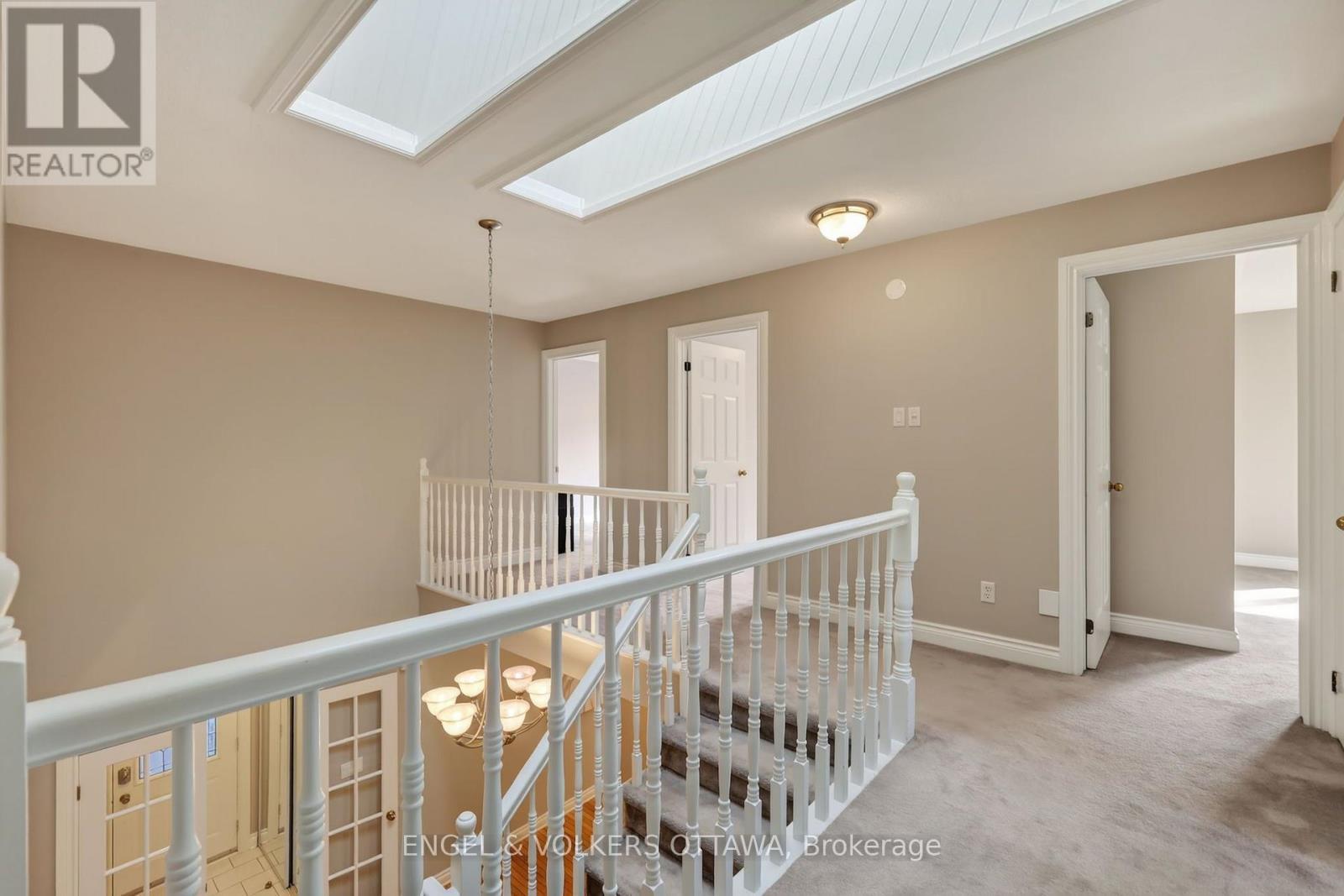 2106 Lamira Street, Ottawa, ON