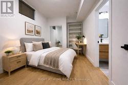 UNIT # 1 - 674 MANNING AVENUE Toronto, ON M6G 2W4